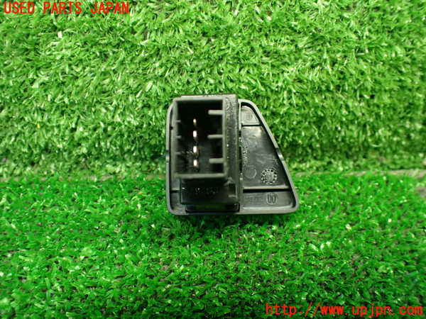 1UPJ-34246240]フィアット・500(31209)右パワーウィンドウスイッチ 中古_m0002.jpg