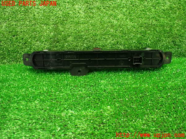 5UPJ-34246290]フィアット・500(31209)ハザードスイッチ 中古_m0002.jpg