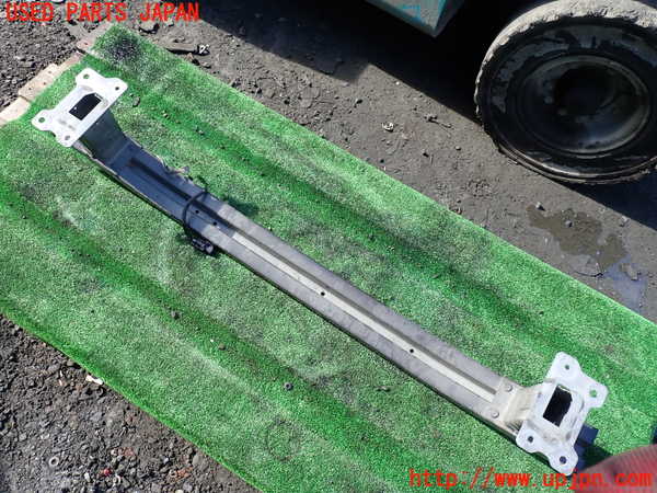 1UPJ-34251014]セレナ(GFC27)フロントバンパーホースメント 中古_m0004.jpg