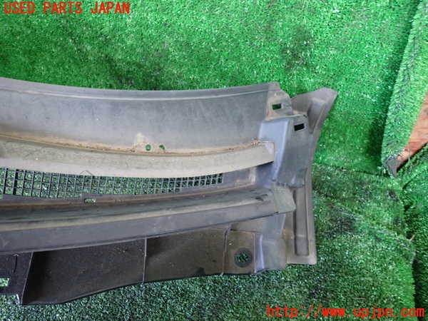 1UPJ-34251190]セレナ(GFC27)カウルトップ 中古_m0003.jpg