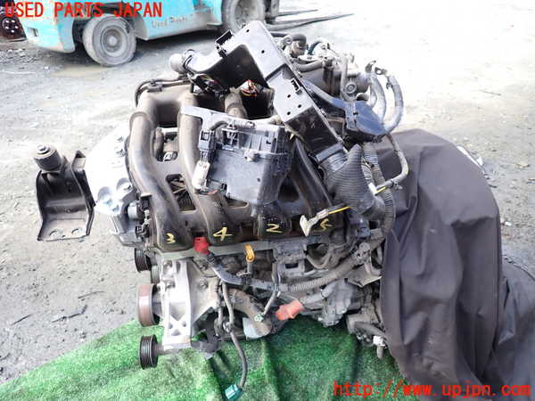 1UPJ-34252010]セレナ(GFC27)エンジン MR20DD 中古_m0002.jpg