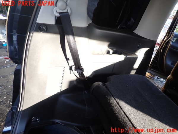 1UPJ-34257680]セレナ(GFC27)左リアピラートリム 中古_m0004.jpg