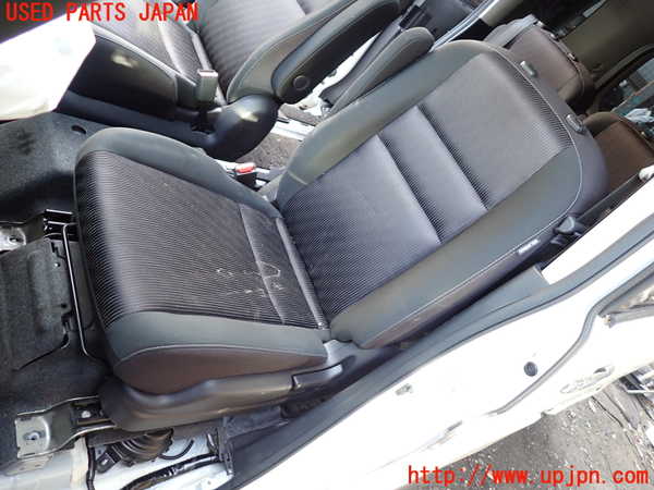 1UPJ-34267065]セレナ e-POWER(HFC27)助手席シート 中古_m0001.jpg