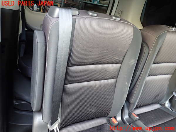 1UPJ-34267145]セレナ e-POWER(HFC27)右2列目シート 中古_m0002.jpg
