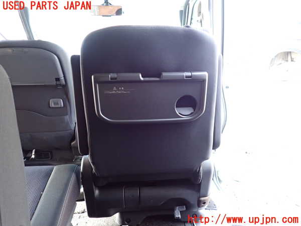 1UPJ-34267145]セレナ e-POWER(HFC27)右2列目シート 中古_m0005.jpg