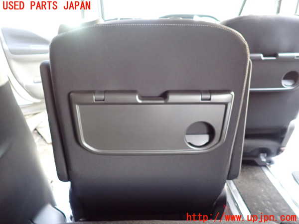 1UPJ-34267175]セレナ e-POWER(HFC27)左2列目シート 中古_m0005.jpg
