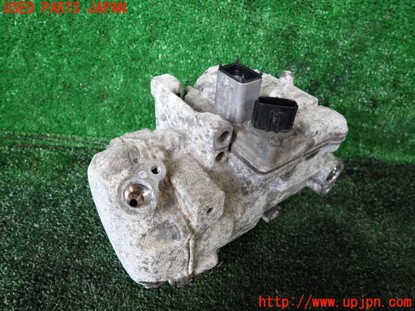 1UPJ-34276025]ヴェルファイアハイブリッド(ATH20W)エアコンコンプレッサー 中古_m0001.jpg