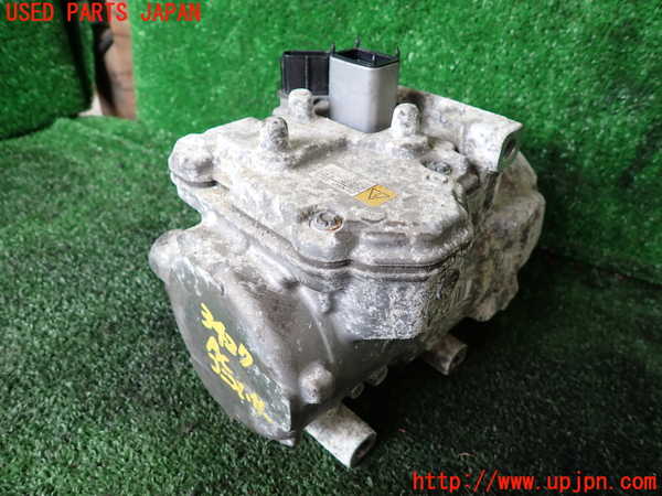 1UPJ-34276025]ヴェルファイアハイブリッド(ATH20W)エアコンコンプレッサー 中古_m0002.jpg