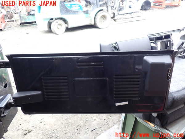 1UPJ-34281566]ジープ・ラングラー(TJ40S)バックドア リアゲート ハッチ 中古_m0004.jpg