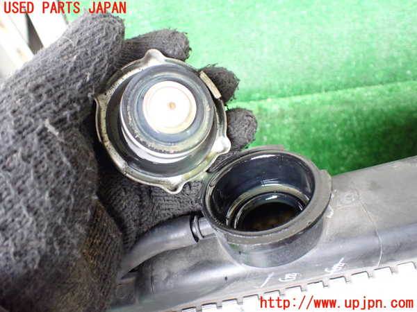 1UPJ-34282321]ジープ・ラングラー(TJ40S)ラジエーター1 中古_m0003.jpg