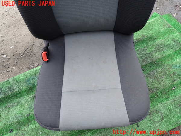 1UPJ-34287065]ジープ・ラングラー(TJ40S)助手席シート 中古_m0003.jpg