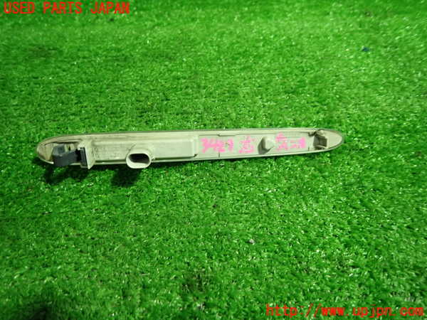 1UPJ-34291160]アルファロメオ・ジュリエッタ(940141)右ウィンカーレンズ 中古_m0002.jpg