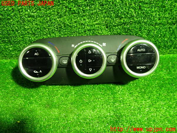 1UPJ-34296066]アルファロメオ・ジュリエッタ(940141)エアコンスイッチ1 中古_m0001.jpg