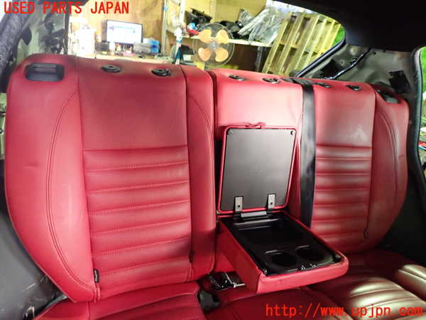 1UPJ-34297385]アルファロメオ・ジュリエッタ(940141)リアシート 中古_m0002.jpg