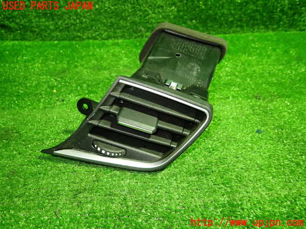 1UPJ-34297526]アルファロメオ・ジュリエッタ(940141)エアコン吹き出し口1 中古_m0001.jpg