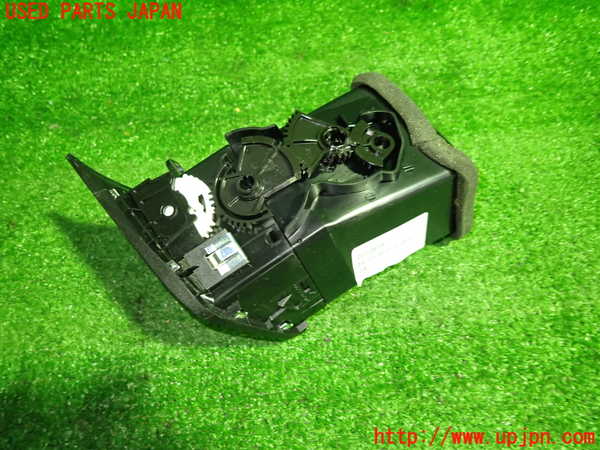 1UPJ-34297527]アルファロメオ・ジュリエッタ(940141)エアコン吹き出し口2 中古_m0002.jpg