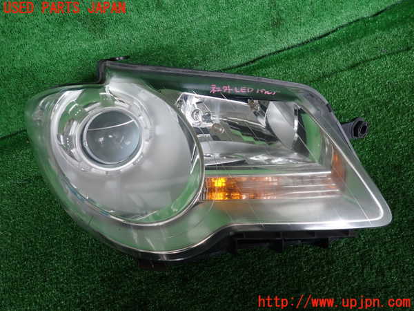 2UPJ-34301130]VW ゴルフ トゥーラン(1TBLG)右ヘッドライト LED 中古_m0001.jpg