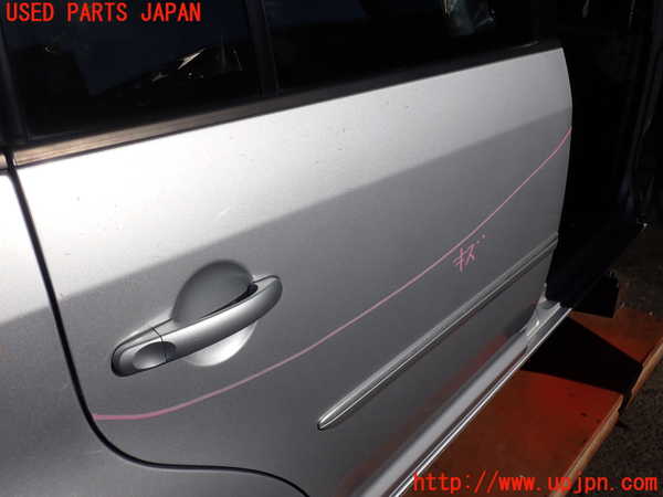 2UPJ-34301290]VW ゴルフ トゥーラン(1TBLG)右後ドア 中古 PILKINGTON M5532 43R-001595_m0002.jpg