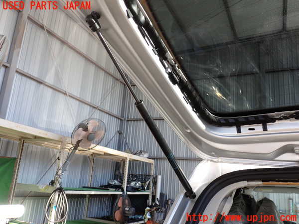 2UPJ-34301584]VW ゴルフ トゥーラン(1TBLG)リアゲートダンパー 中古_m0002.jpg