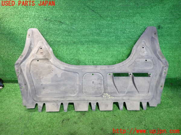 2UPJ-34302170]VW ゴルフ トゥーラン(1TBLG)エンジンアンダーカバー 中古_m0002.jpg