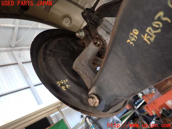 2UPJ-34304305]VW ゴルフ トゥーラン(1TBLG)左リアナックルハブ 中古_m0001.jpg