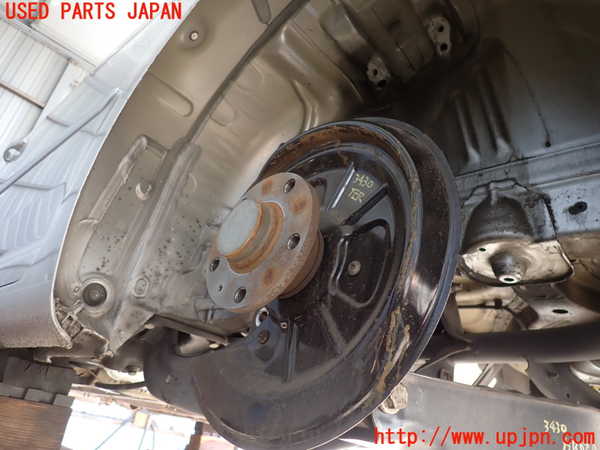 2UPJ-34304305]VW ゴルフ トゥーラン(1TBLG)左リアナックルハブ 中古_m0002.jpg