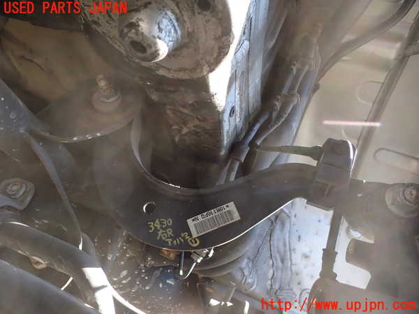 2UPJ-34305146]VW ゴルフ トゥーラン(1TBLG)右リアアッパーアーム1 中古_m0001.jpg
