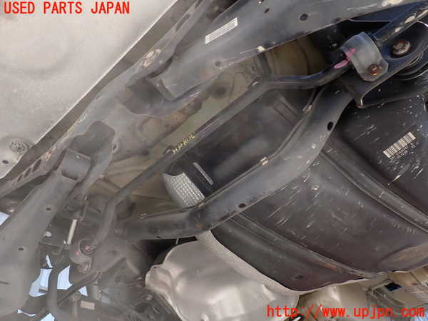 2UPJ-34305445]VW ゴルフ トゥーラン(1TBLG)リアスタビライザー 中古_m0001.jpg