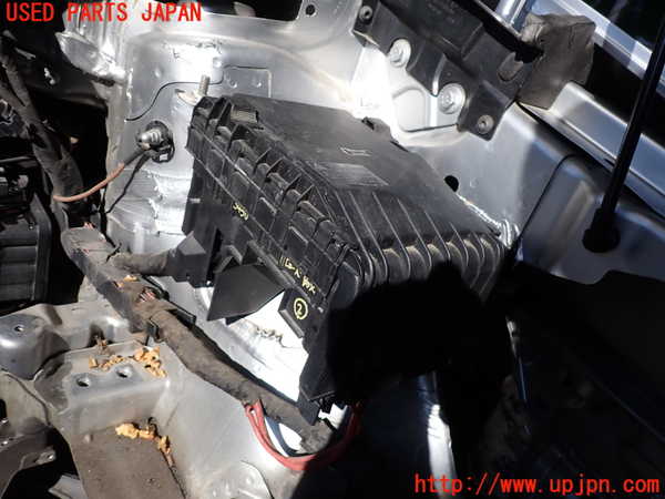 2UPJ-34306742]VW ゴルフ トゥーラン(1TBLG)ヒューズボックス2 中古_m0001.jpg