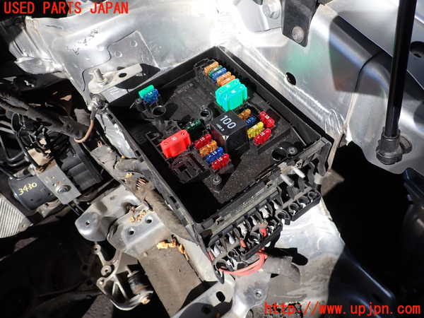 2UPJ-34306742]VW ゴルフ トゥーラン(1TBLG)ヒューズボックス2 中古_m0002.jpg