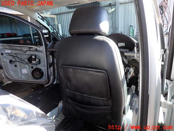 2UPJ-34307035]VW ゴルフ トゥーラン(1TBLG)運転席シート 中古_m0005.jpg