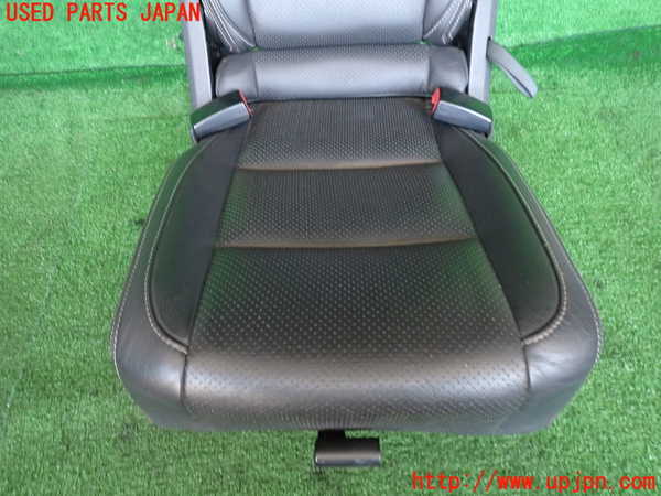2UPJ-34307125]VW ゴルフ トゥーラン(1TBLG)2列目シート 中古_m0003.jpg