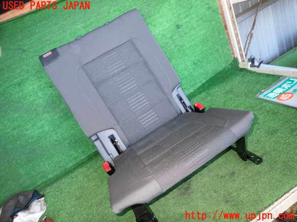 2UPJ-34307235]VW ゴルフ トゥーラン(1TBLG)右3列目シート 中古_m0001.jpg