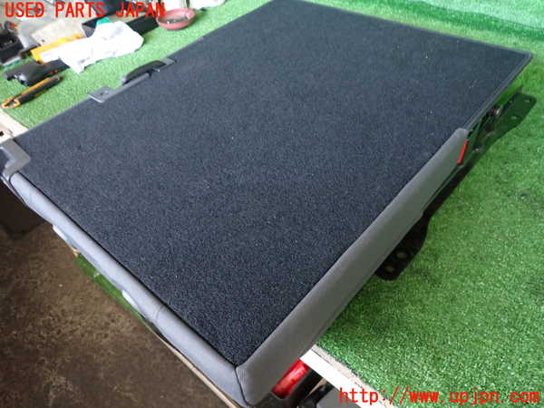 2UPJ-34307235]VW ゴルフ トゥーラン(1TBLG)右3列目シート 中古_m0005.jpg