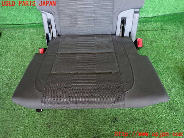 2UPJ-34307265]VW ゴルフ トゥーラン(1TBLG)左3列目シート 中古_m0003.jpg