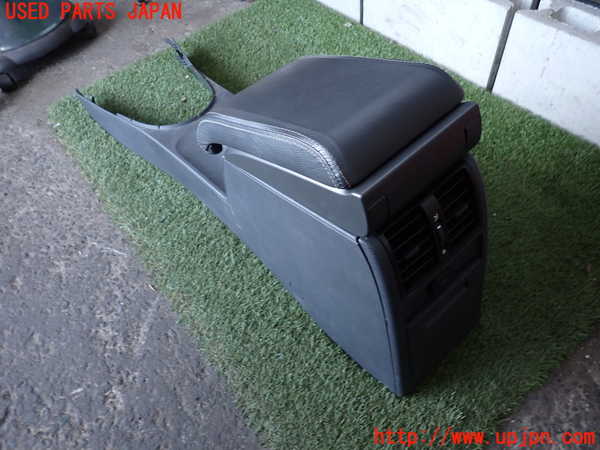 2UPJ-34307540]VW ゴルフ トゥーラン(1TBLG)センターコンソール ジャンク_m0001.jpg