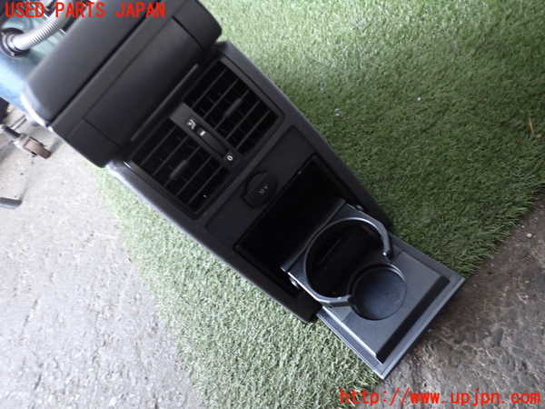 2UPJ-34307540]VW ゴルフ トゥーラン(1TBLG)センターコンソール ジャンク_m0005.jpg
