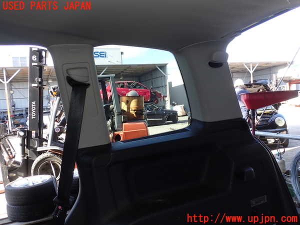 2UPJ-34307675]VW ゴルフ トゥーラン(1TBLG)右リアピラートリム 中古_m0002.jpg