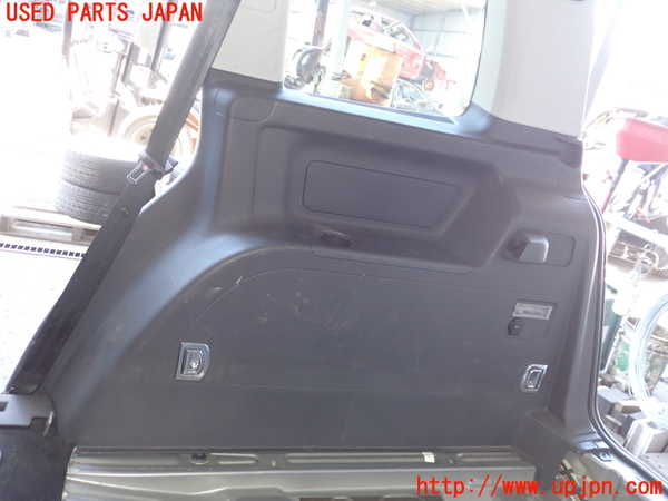 2UPJ-34307675]VW ゴルフ トゥーラン(1TBLG)右リアピラートリム 中古_m0003.jpg