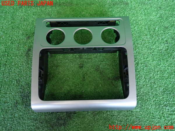 2UPJ-34307691]VW ゴルフ トゥーラン(1TBLG)内装トリム類1 中古_m0001.jpg