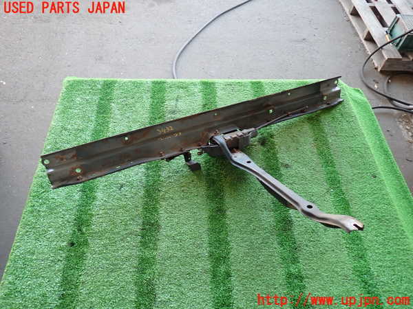2UPJ-34321040]ランクル80系(FZJ80G)アッパーコアサポート 中古_m0004.jpg