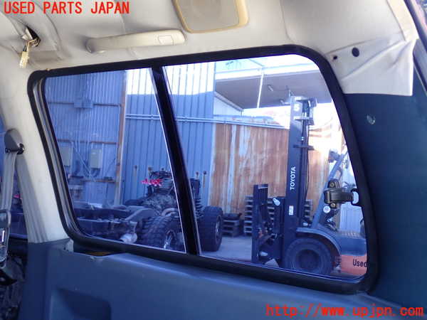 2UPJ-34321380]ランクル80系(FZJ80G)右クォーターガラス 中古 ASAHI M284 43R-00034_m0003.jpg