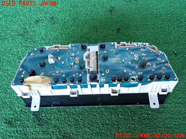 2UPJ-34326170]ランクル80系(FZJ80G)スピードメーター 中古_m0002.jpg