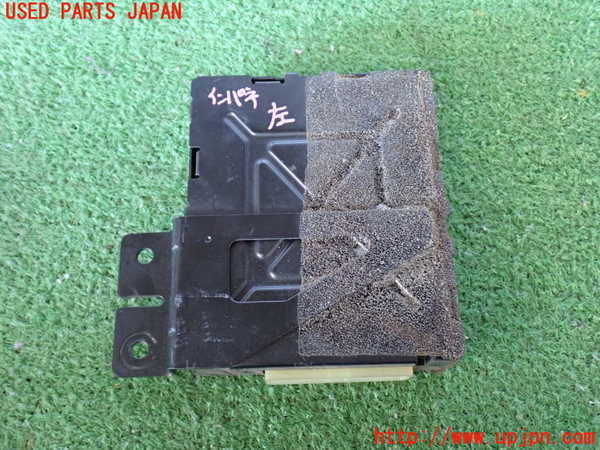 2UPJ-34326149]ランクル80系(FZJ80G)コンピューター4 中古 88650-60080_m0003.jpg