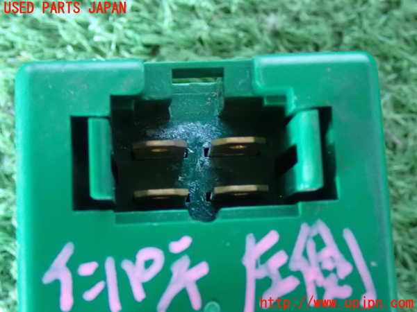 2UPJ-34326153]ランクル80系(FZJ80G)コンピューター8(ランプコントロール) 中古 85965-60010_m0002.jpg