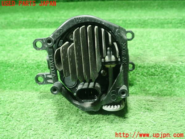 5UPJ-34331182]レクサス・CT200h(ZWA10)左フォグ 中古_m0002.jpg