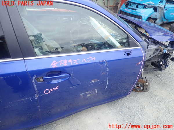 5UPJ-34331230]レクサス・CT200h(ZWA10)右前ドア 中古_m0001.jpg
