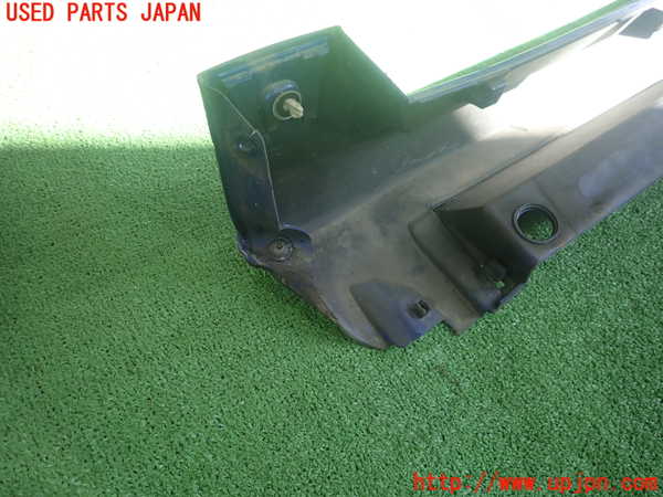 1UPJ-34331390]レクサス・CT200h(ZWA10)右サイドステップ 中古_m0003.jpg