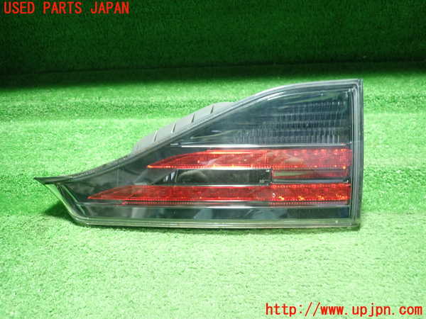5UPJ-34331550]レクサス・CT200h(ZWA10)右リアフィニッシャー 中古_m0001.jpg