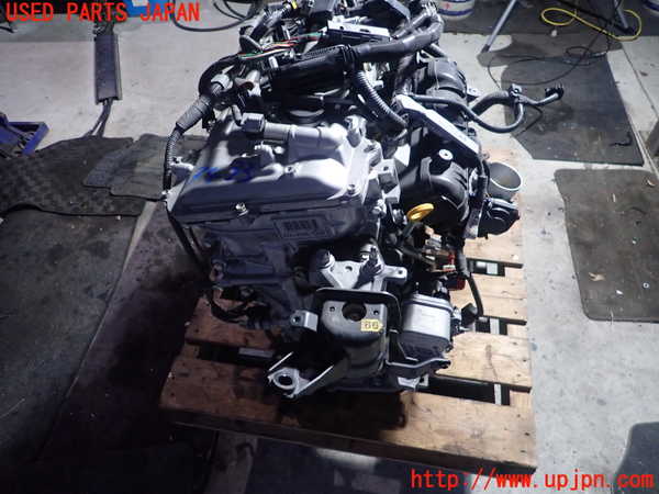 1UPJ-34332010]レクサス・CT200h(ZWA10)エンジン 2ZR-FXE 中古_m0001.jpg